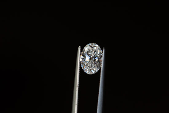 1.23ct oval lab diamond, D/VS1