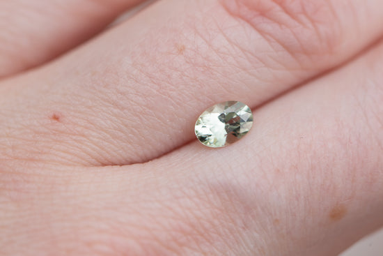 .88CT light green oval sapphire