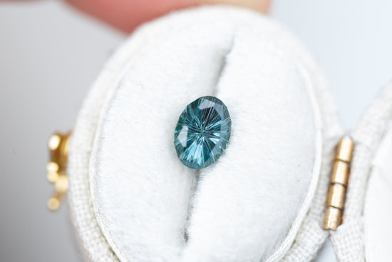 1.13ct oval teal sapphire - starbrite cut by John Dyer