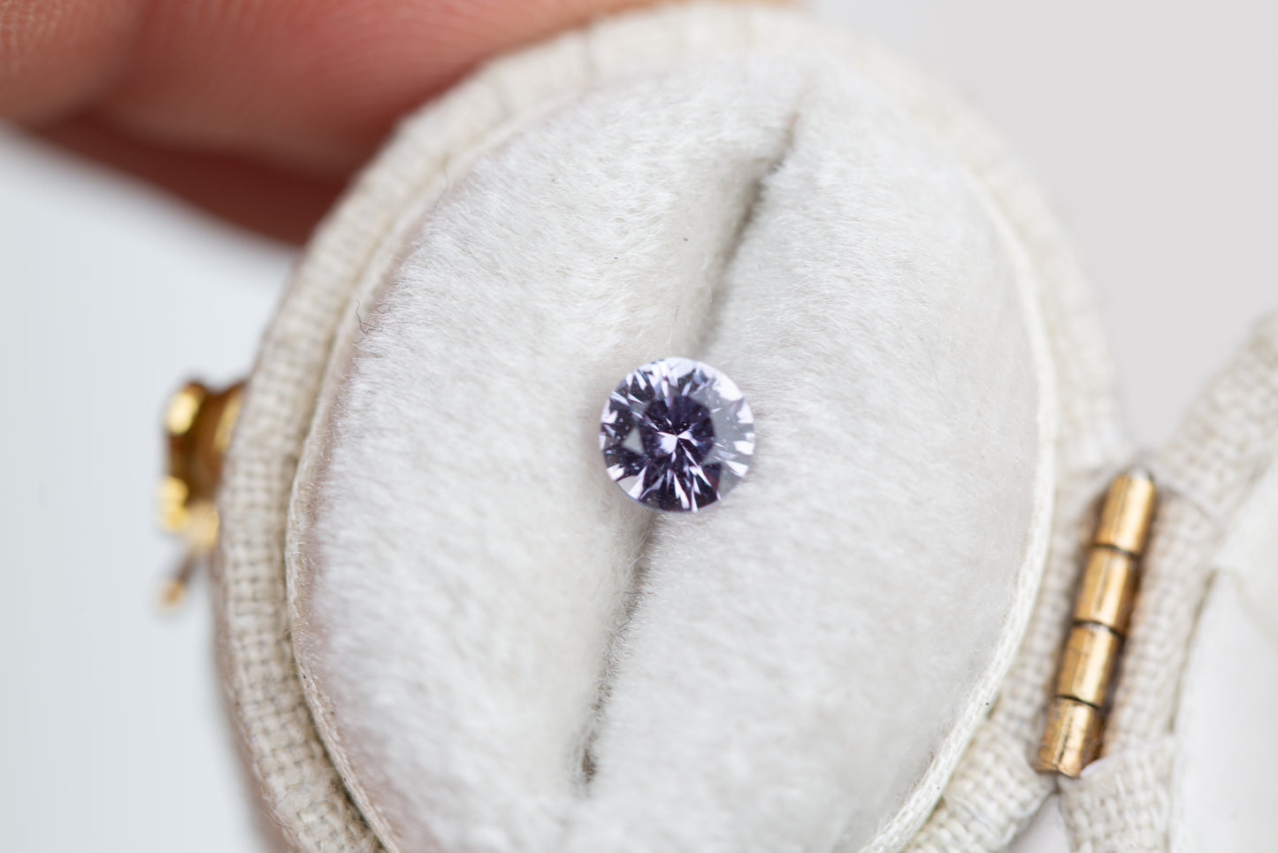 Load image into Gallery viewer, .5ct round lavender sapphire
