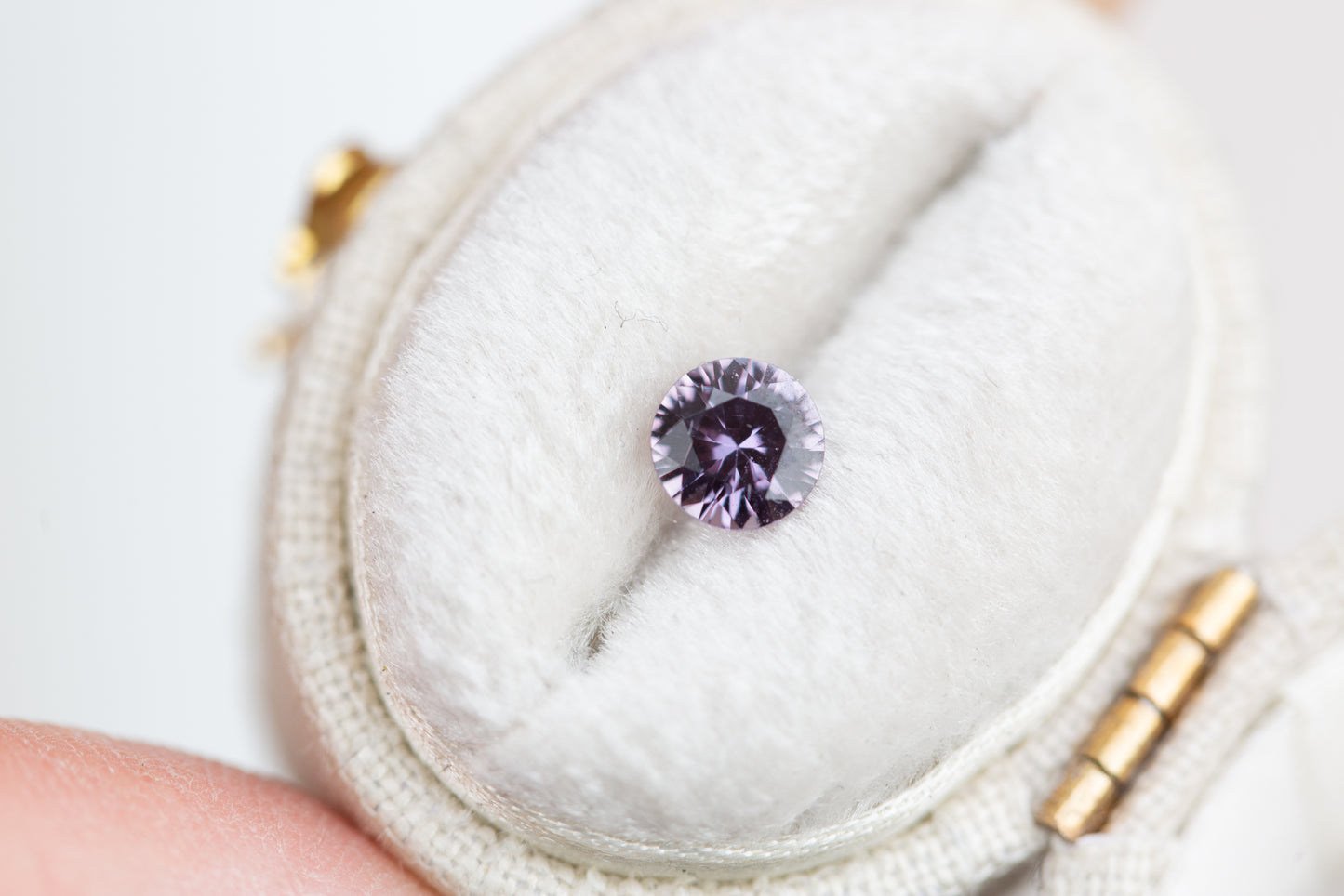 Load image into Gallery viewer, .58ct round purple mauve sapphire
