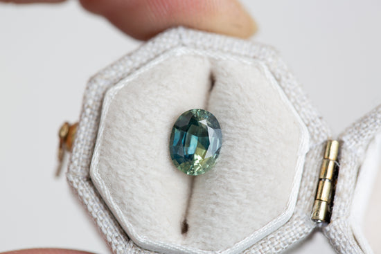 Load image into Gallery viewer, 1.43ct oval blue green sapphire
