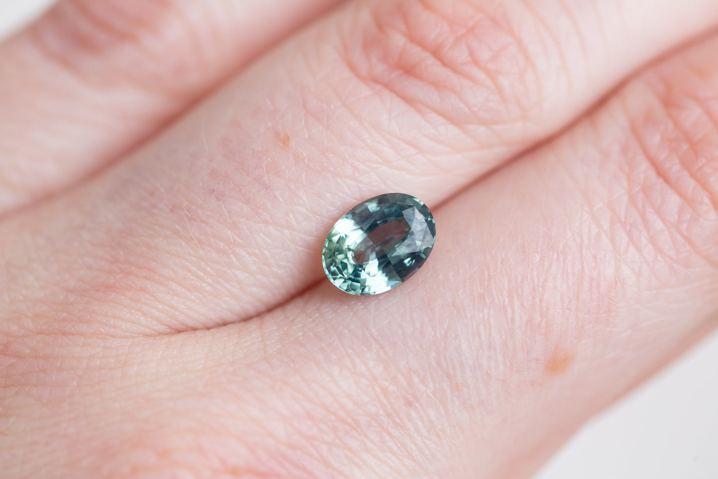 2.01ct oval teal sapphire