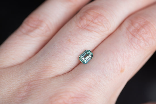 Load image into Gallery viewer, 1.06ct teal emerald cut sapphire
