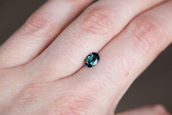 1.1ct oval teal green sapphire