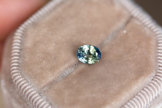 1.1ct oval parti sapphire