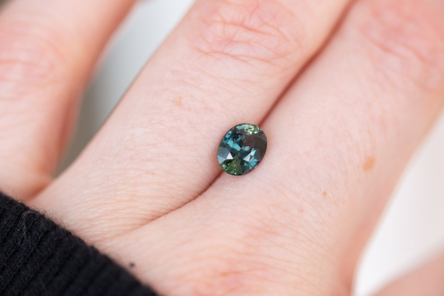1.31ct oval blue green sapphire