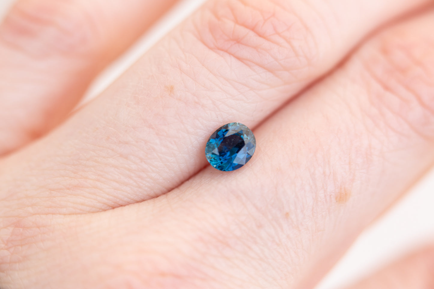 1.12ct oval blue sapphire