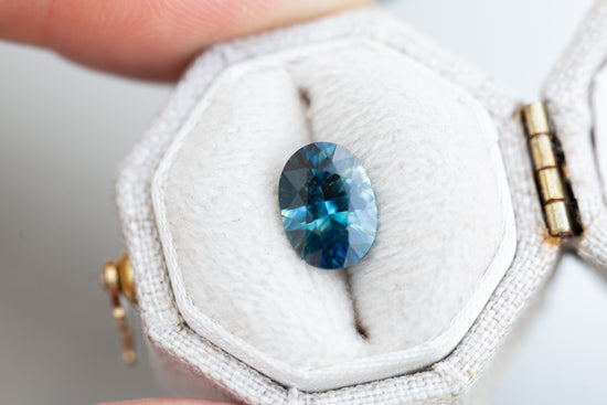 2.41ct oval blue sapphire