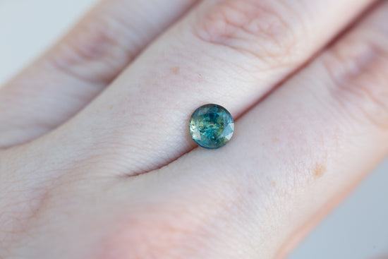 1.4ct round green blue sapphire