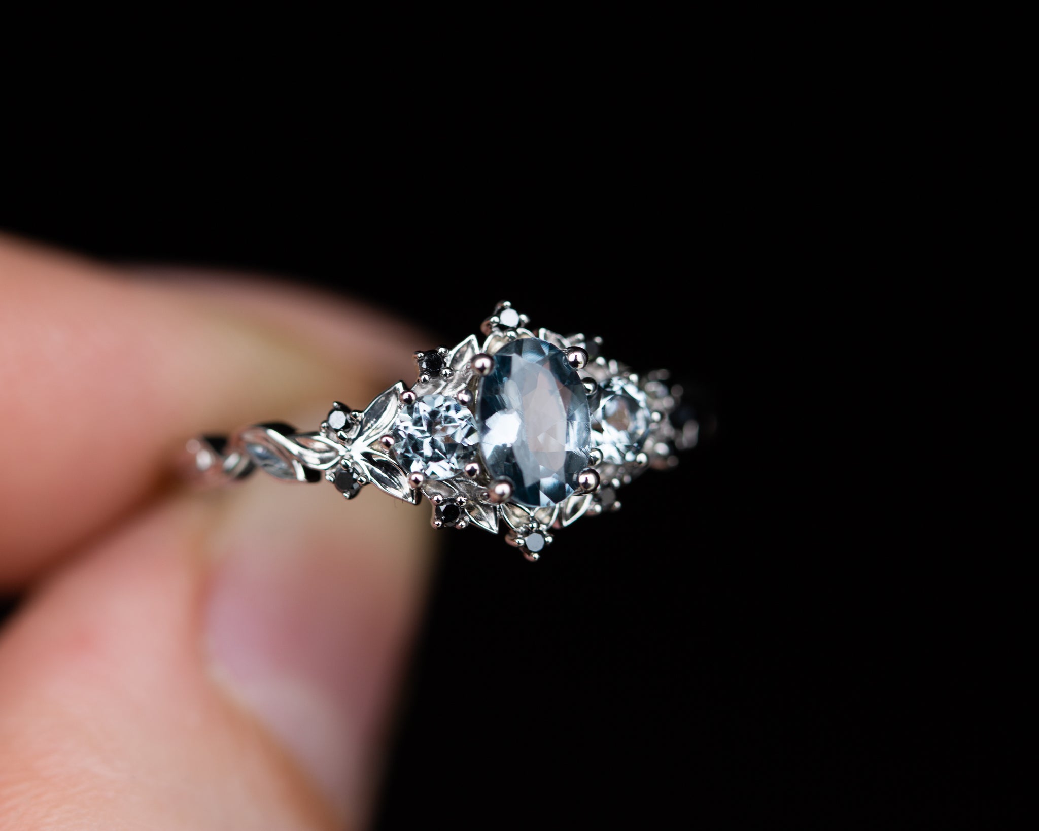Briar Rose Three Stone with grey spinel and black diamonds – Oore