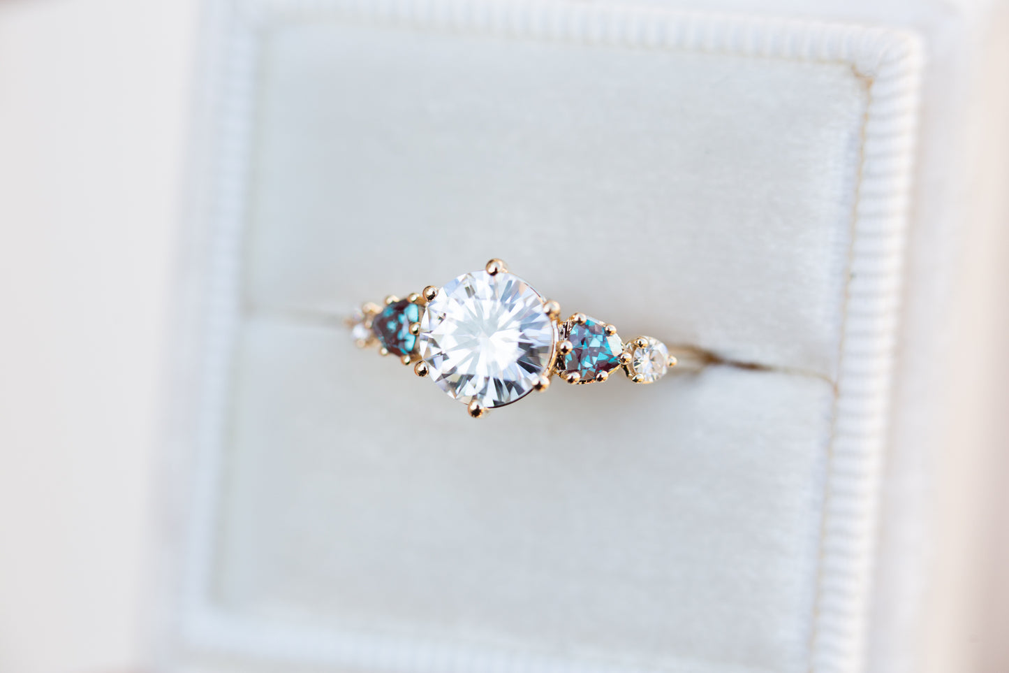 Load image into Gallery viewer, Round moissanite and alexandrite five stone ring
