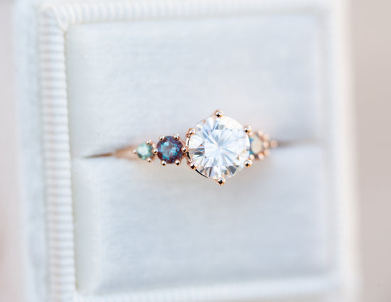 Load image into Gallery viewer, Five stone ring with round moissanite and gemstone side stones
