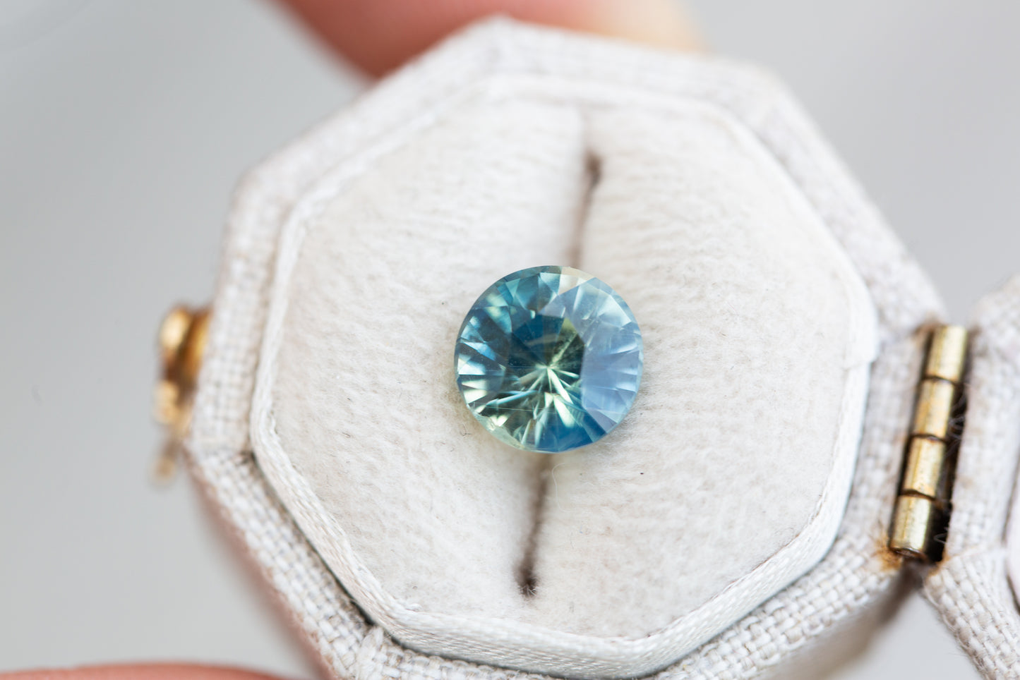 2.73ct round teal blue sapphire
