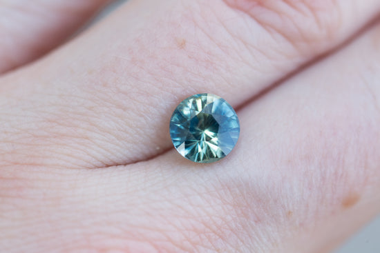 2.73ct round teal blue sapphire