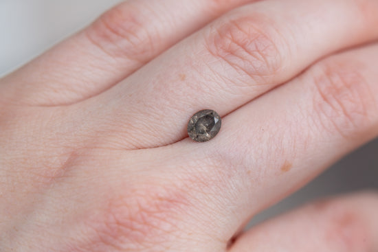 1.04ct oval grey/brown salt and pepper diamond