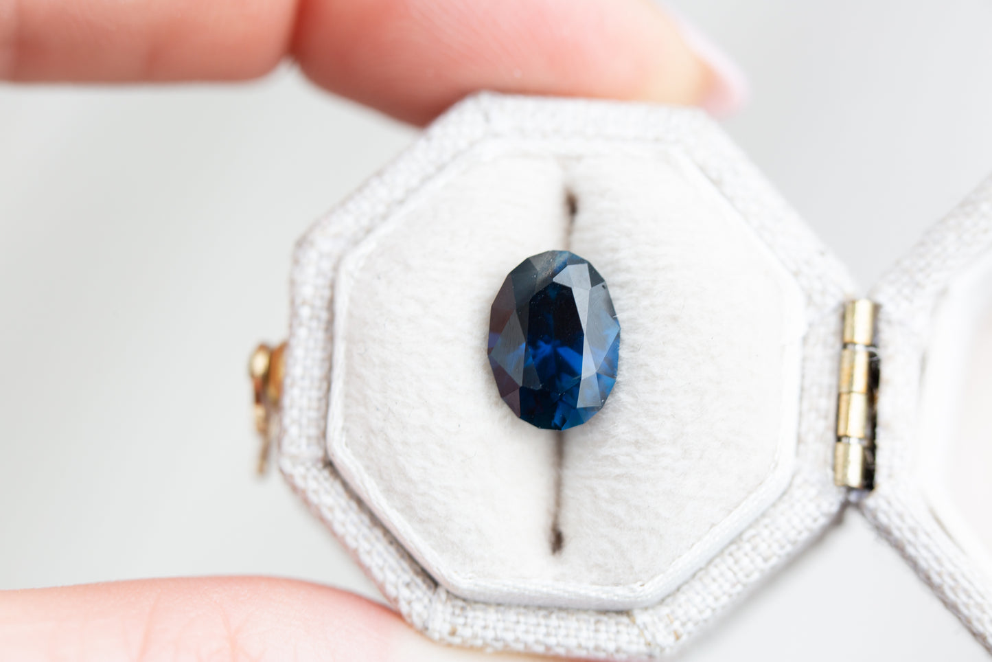 2.61ct oval deep blue sapphire