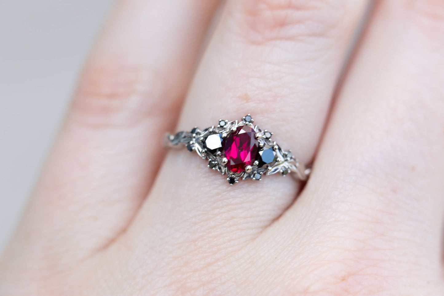 Load image into Gallery viewer, Briar rose three stone with round side stones (setting only)
