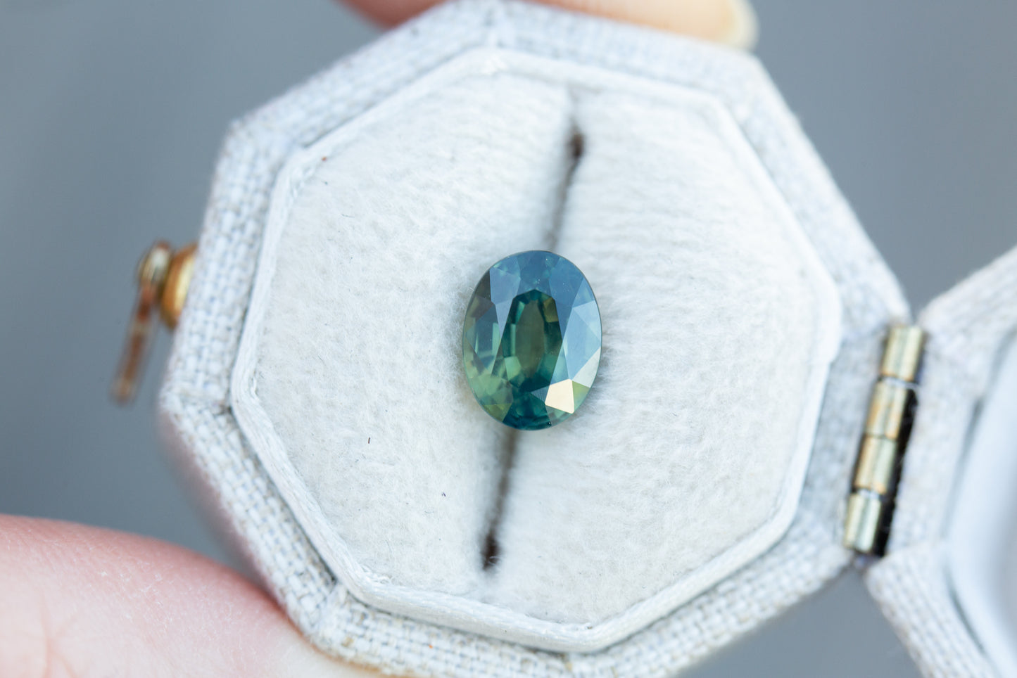 1.7ct oval teal green sapphire