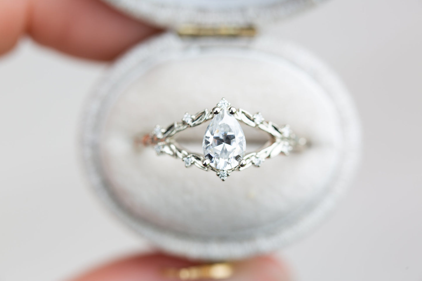 Load image into Gallery viewer, Customize your own briar rose solitaire with 7x5mm pear center
