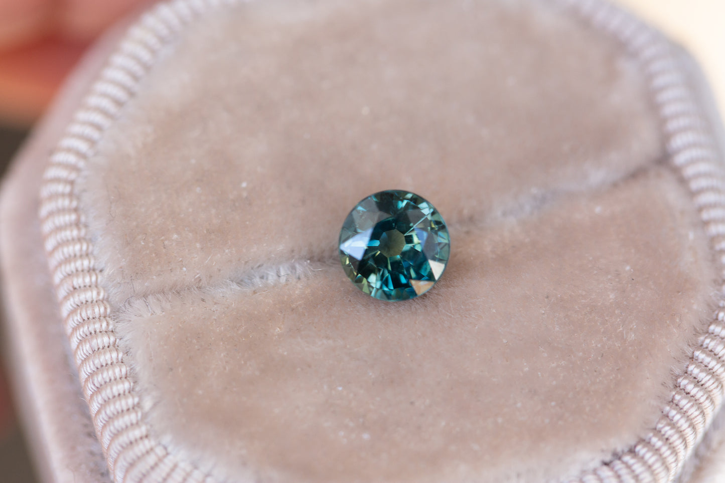 1.5ct round blue green sapphire
