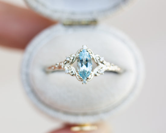 Load image into Gallery viewer, Aurora setting with marquise aquamarine

