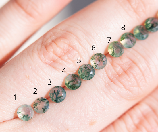 Round moss agate five stone ring with diamond side stones