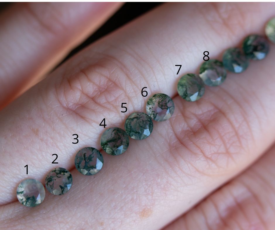 Round moss agate five stone ring with diamond side stones