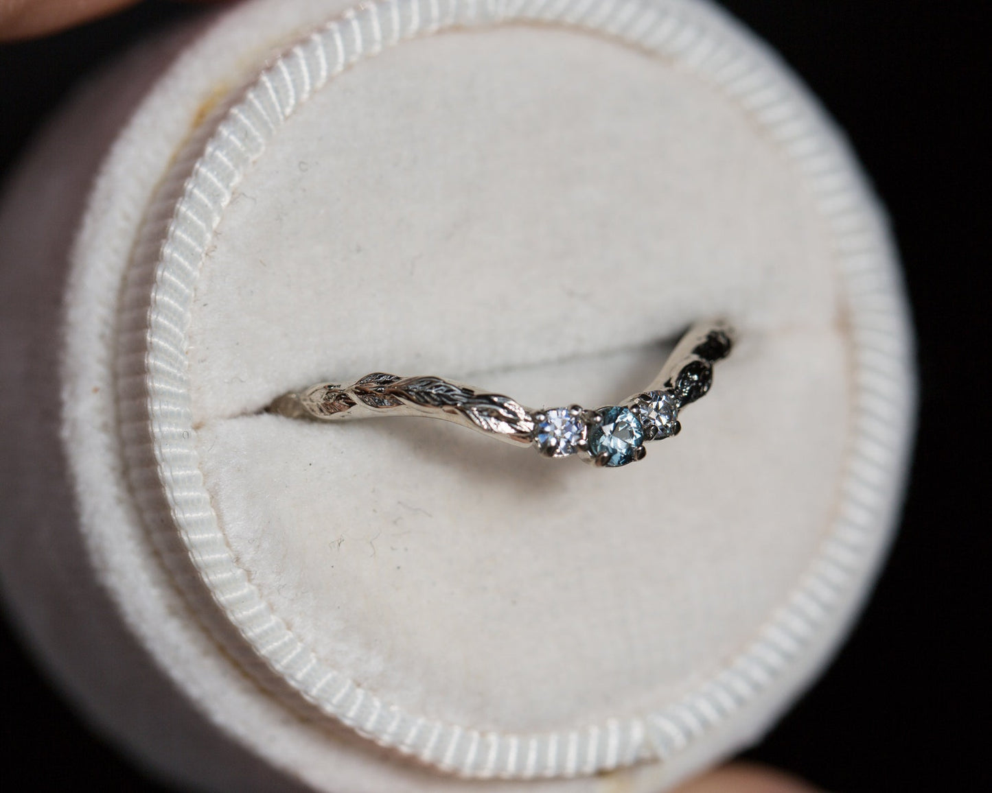 Curved leaf sapphire and diamond wedding band