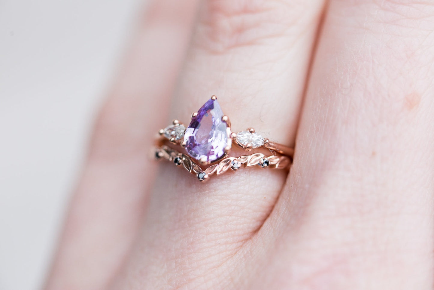 Buy 1.82 ctw Amethyst Ring with Diamond Halo in 14K White Gold Online |  Arnold Jewelers