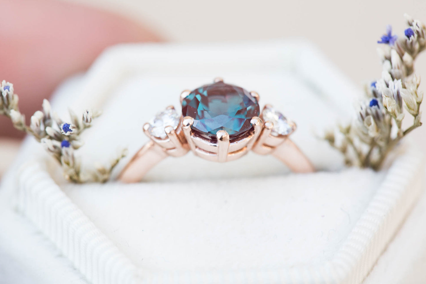 Load image into Gallery viewer, Round alexandrite and moissanite three stone engagement ring
