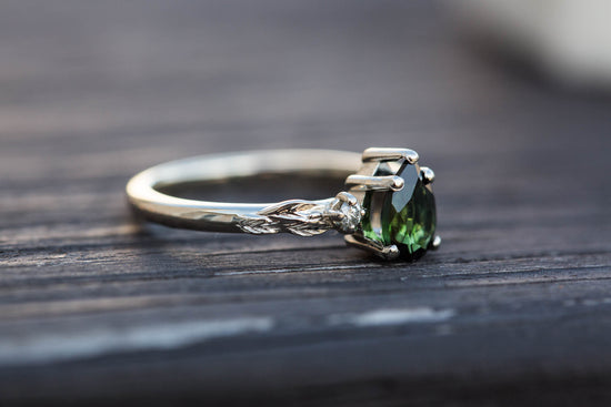 Green Tourmaline Diamond and Enamel Ring - Jewellery Discovery